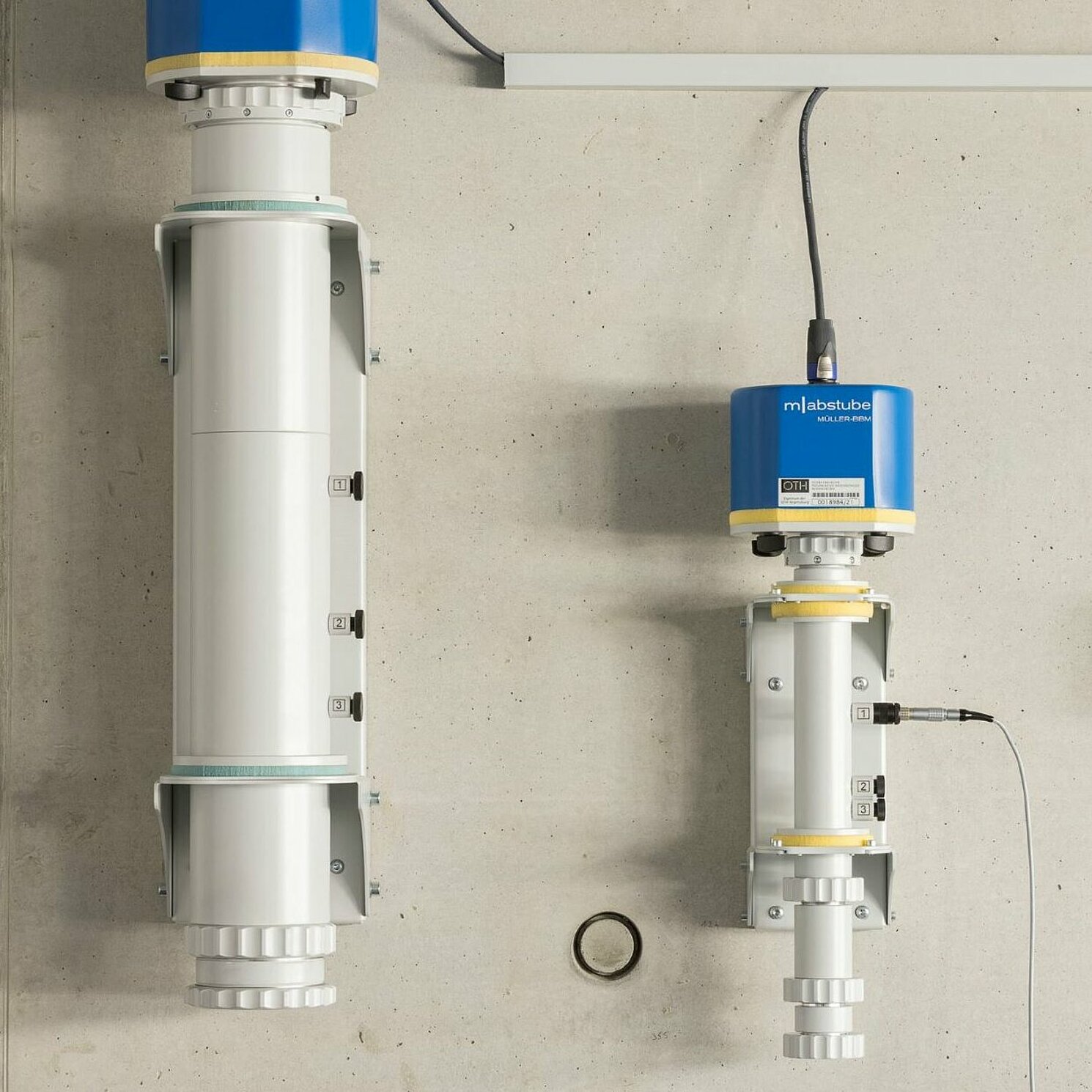 laboratory for building physics / impedance tube