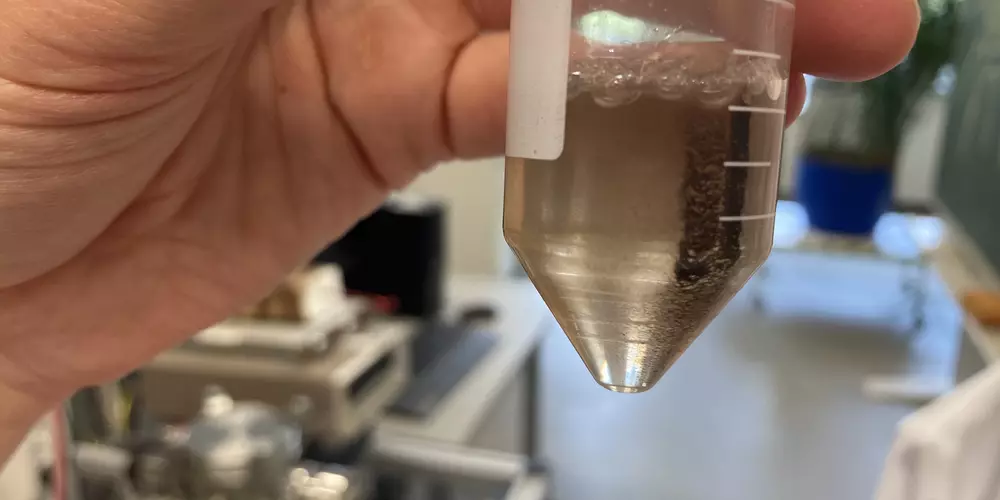Magnetische Nanopartikel in Wasser